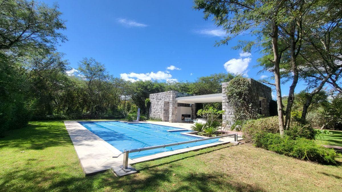 Vendo Hermoso Terreno con Linda Vista, Urbanización Privada Tumbaco Collaqui — imagen 1