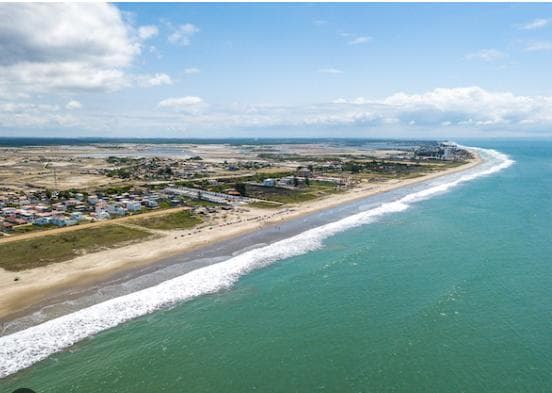 Terreno en Venta Urbanización Acapulco, Al Pie del Mar, Vía a Data, Playas, Guayas — imagen 4