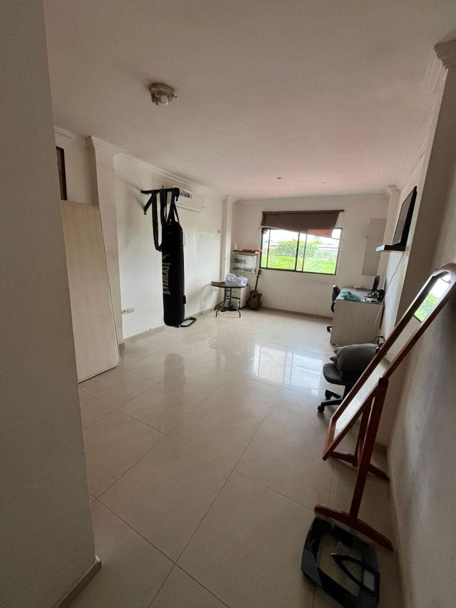 Urbanización Tornero del Rio Casa de 358 m² con 4 Habitaciones en Venta, Guayas — imagen 5