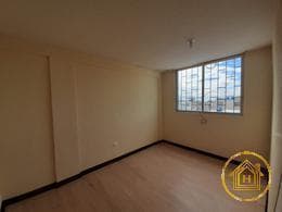 Casa en Venta de 3 Dorm. Dentro de Conjunto, Sector Bellavista de Calderón — imagen 2