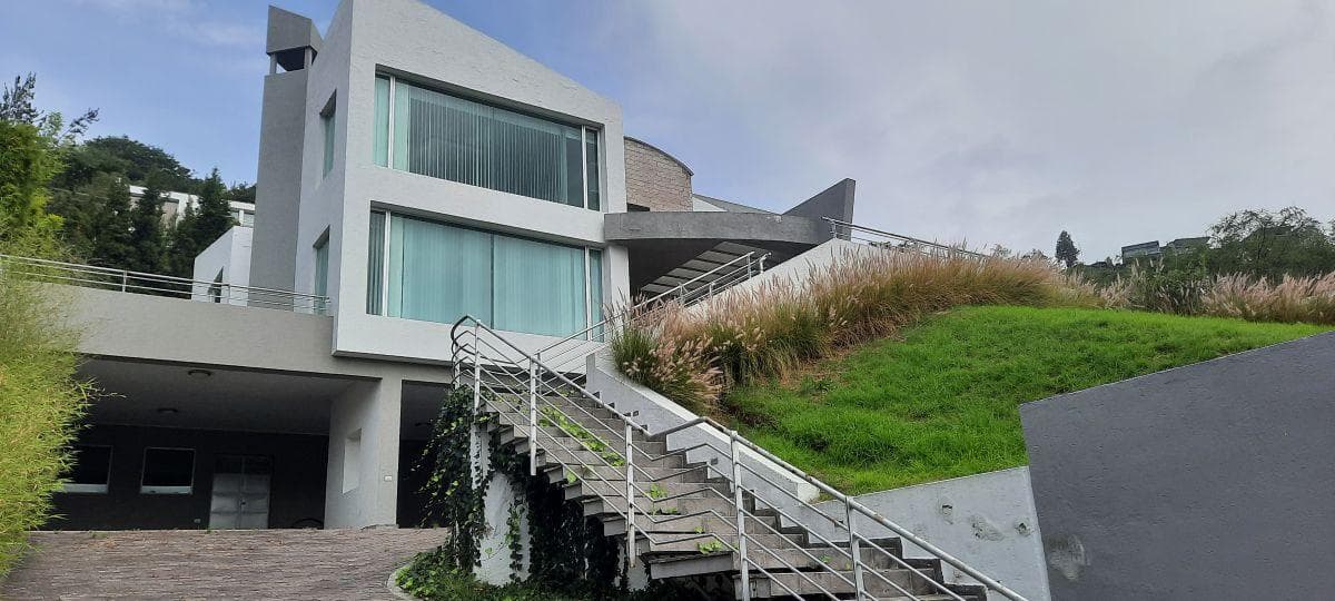 Vendo Casa de 550 m en Urbanización Segura en Cumbaya — imagen 10