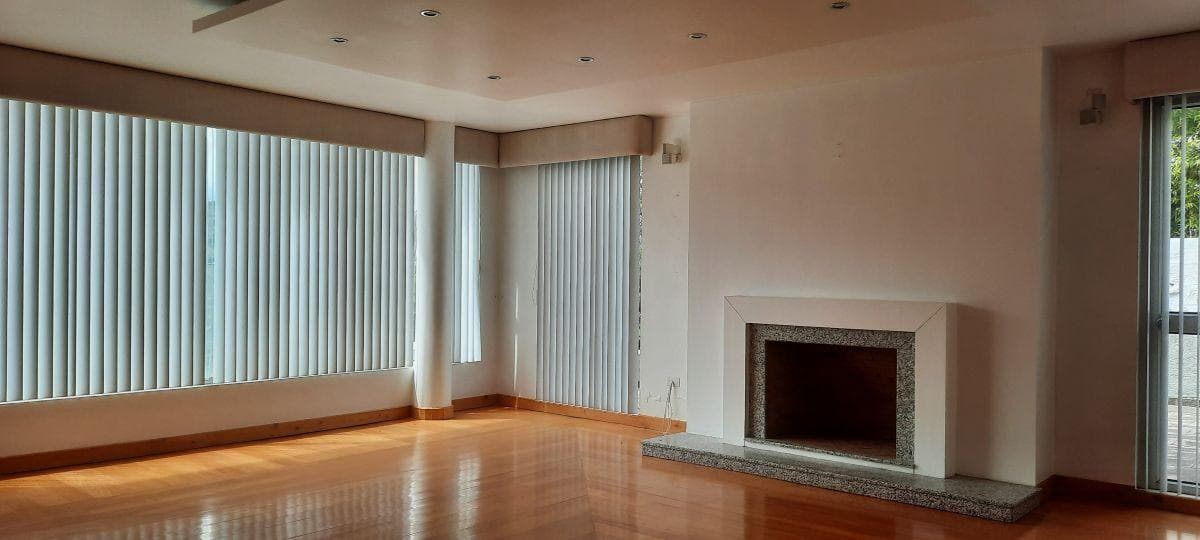Vendo Casa de 550 m en Urbanización Segura en Cumbaya — imagen 6