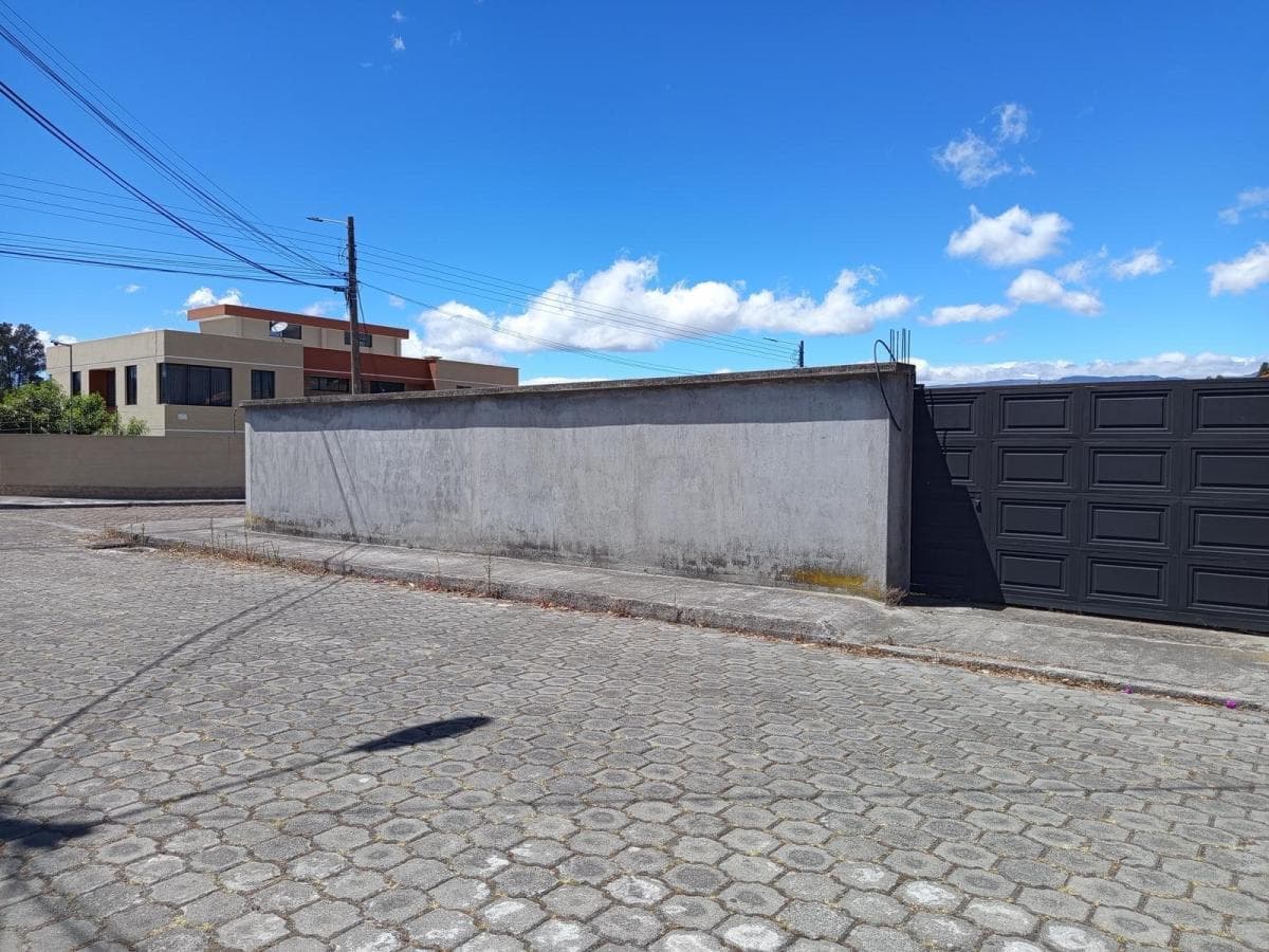 Terreno en Venta en Conocoto — imagen 8