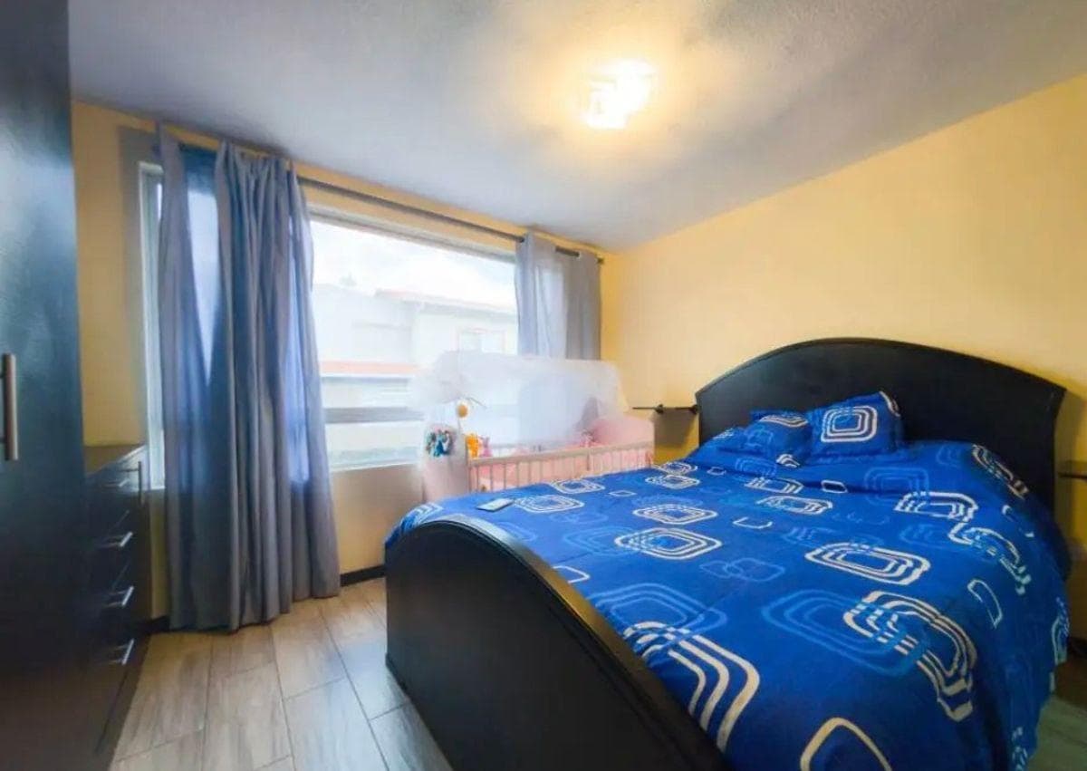 Venta de Casa de Oportunidad en Pomasqui Via a La Mitad del Mundo — imagen 6