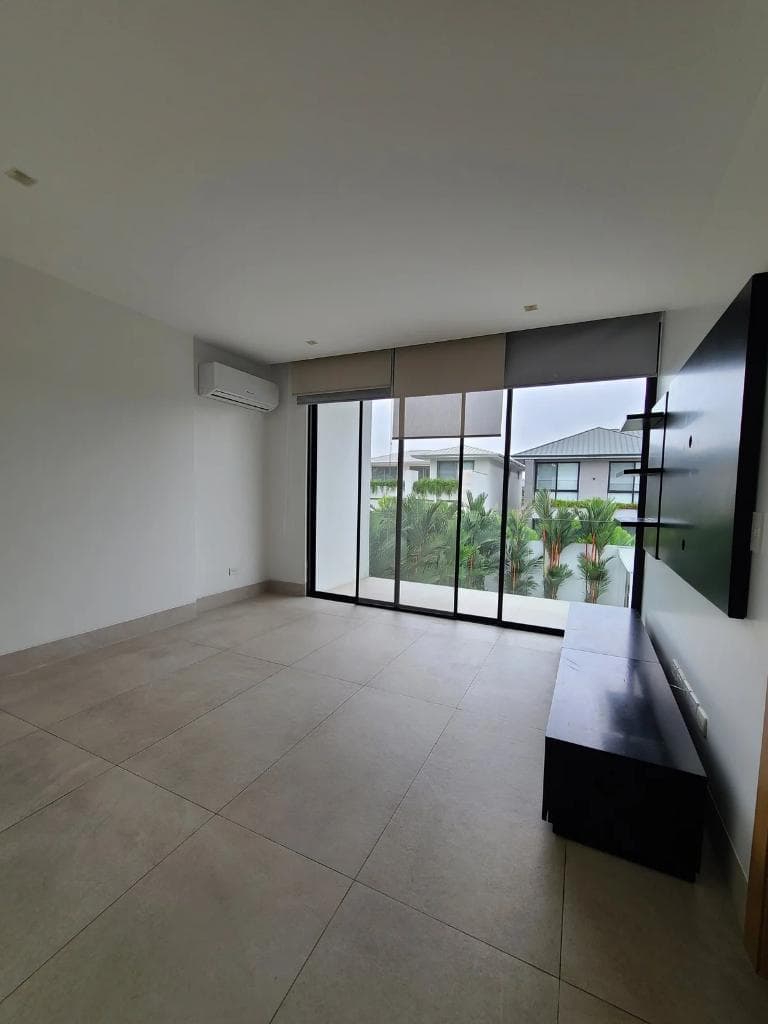 Moderna Casa en Venta Urb. Pacifica, Isla Mocoli, Guayas — imagen 7