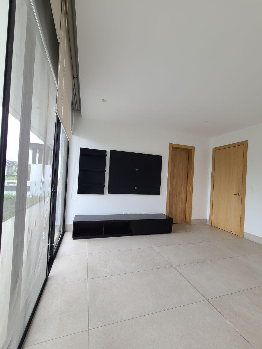 Moderna Casa en Venta Urb. Pacifica, Isla Mocoli, Guayas — imagen 3