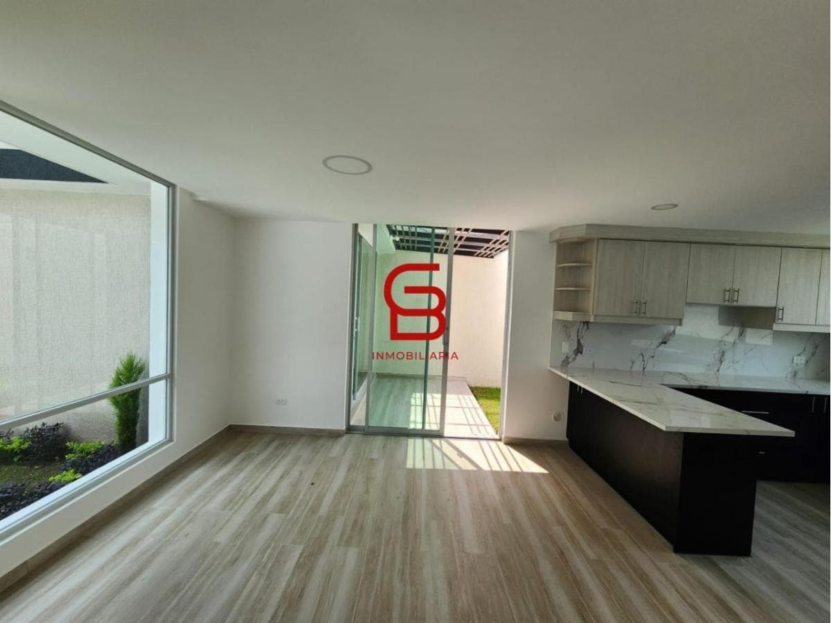 Vendo Casa 4 Dorm. 1 en Planta Baja a Estrenar - Tumbaco a Dos Minutos de La Ruta Viva — imagen 3