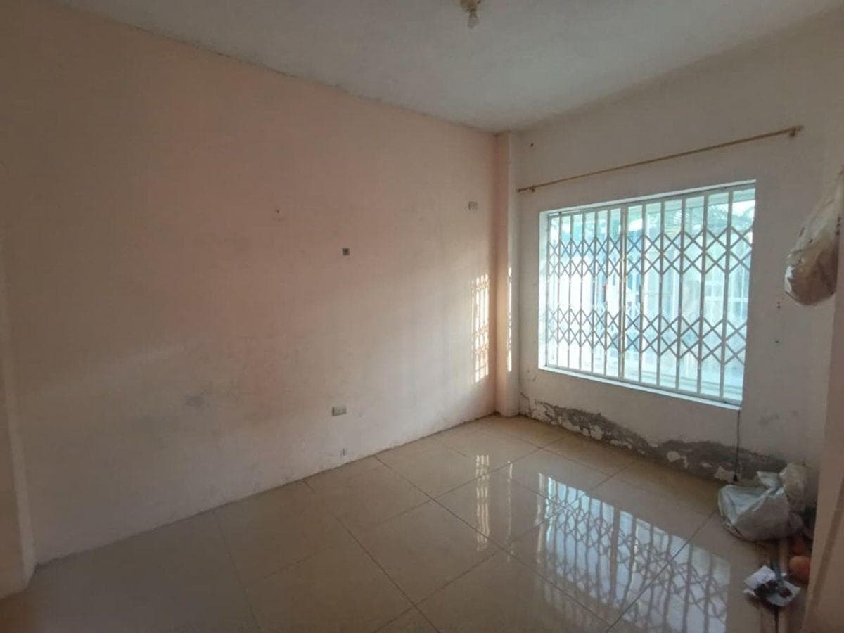 En Venta Casa con Terreno, San Estuardo, Machala, El Oro — imagen 5