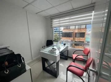 Oficina en Venta Amoblada, 48 m² Av 12 de Octubre y Colon — imagen 4