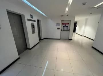 Oficina en Venta Amoblada, 48 m² Av 12 de Octubre y Colon — imagen 3