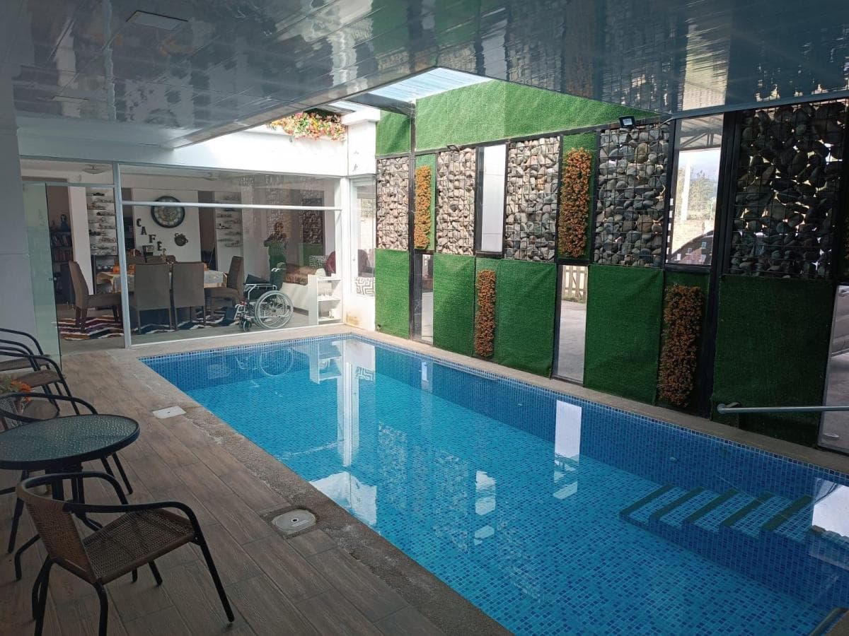 Casa con 1000 m² de Terreno y 4 Dorm. en Venta en Sur de Riobamba, Chimborazo — imagen 3
