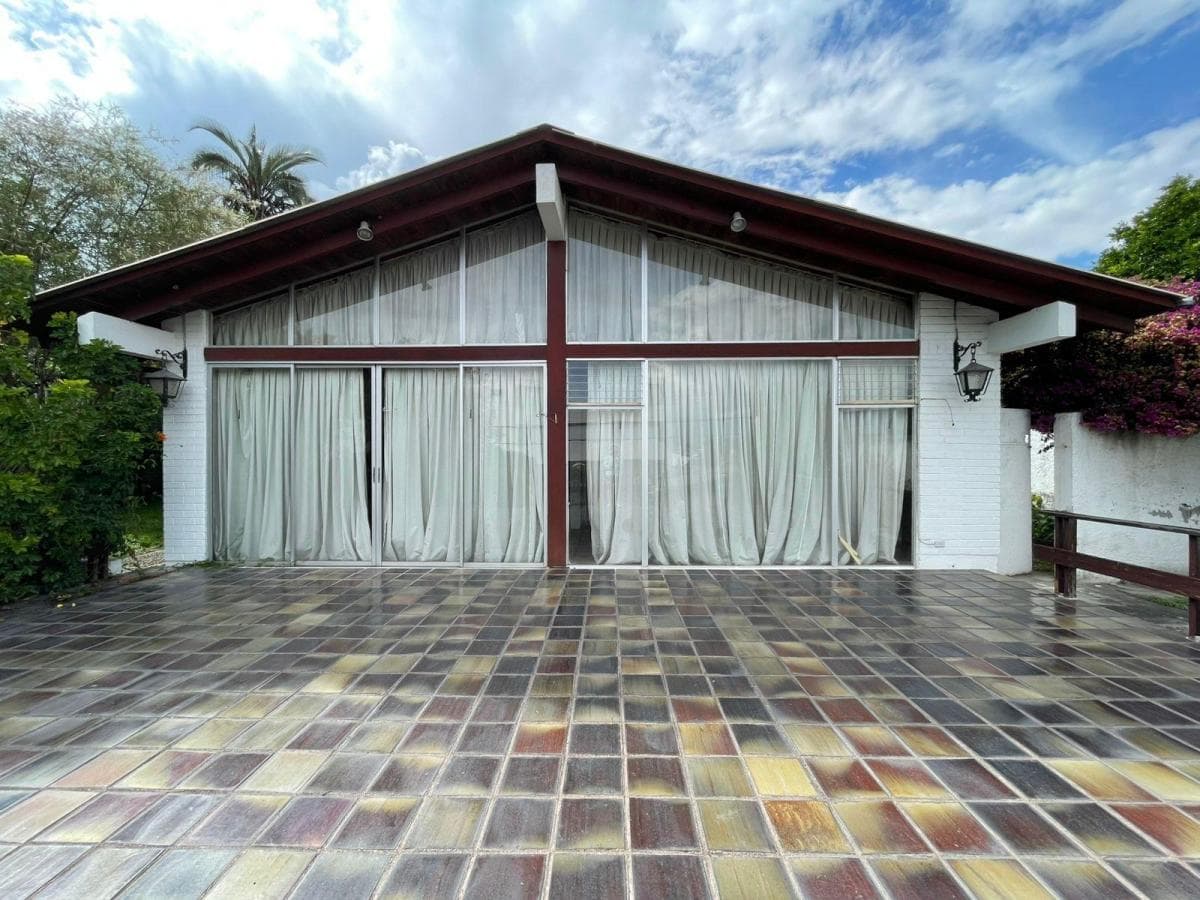 Terreno de Venta en Cumbaya Sector Universidad San Francisco — imagen 8