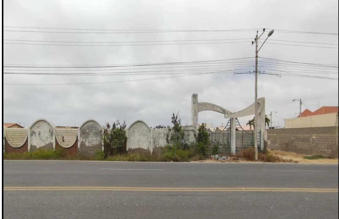Terreno en Venta en Punta Carnero Vanc — imagen 1