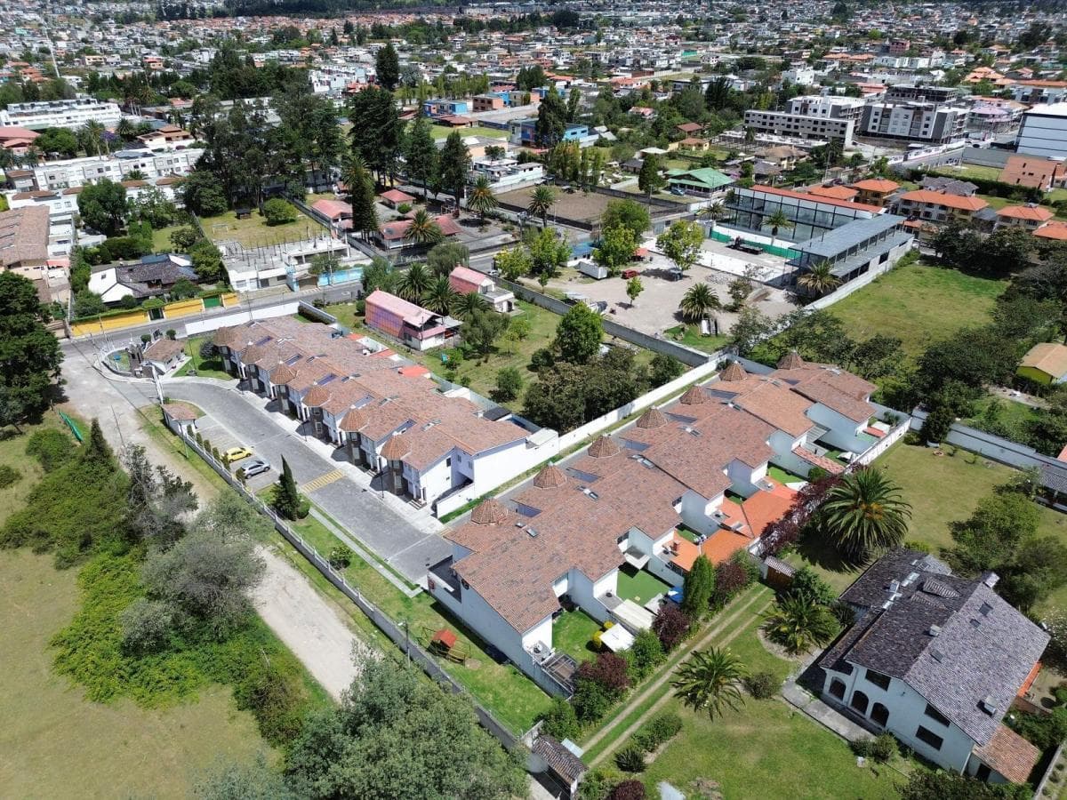 Casa en Venta, Conocoto, Conjunto Fairyland, Av Chillo Jijón — imagen 10