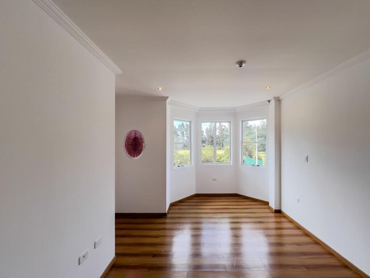 Casa en Venta, Conocoto, Conjunto Fairyland, Av Chillo Jijón — imagen 3