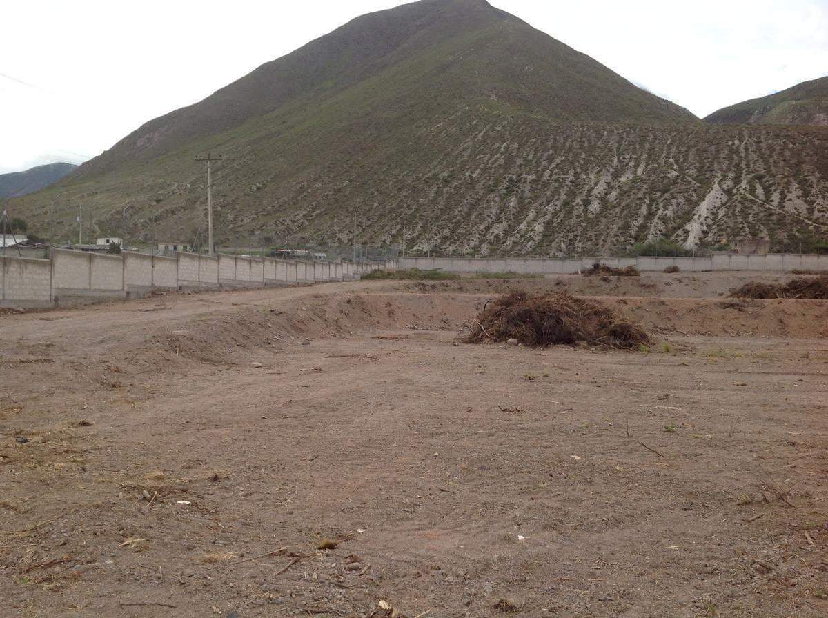 Venta Terreno de 20835 m² con Cerramiento y Oficina en La Mitad del Mundo — imagen 7
