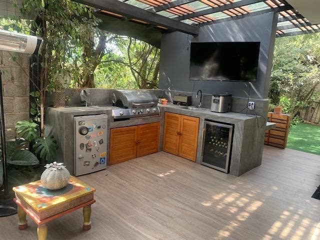 Vendo Casa Tumbaco Preciosa 480 m² Cont 600 m² Ter 4 Dorm $720.000 — imagen 2