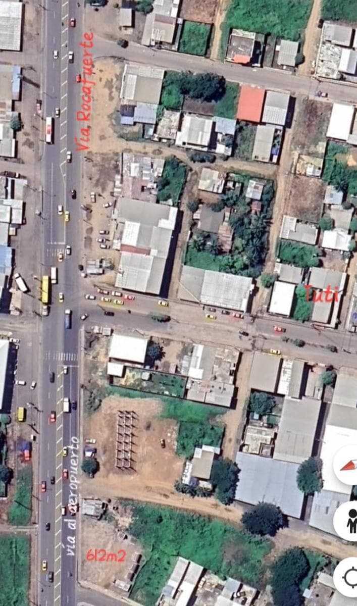 Terreno con Alto Potencial en Zona de Ato Trafico Vehicular. Manabí — imagen 1