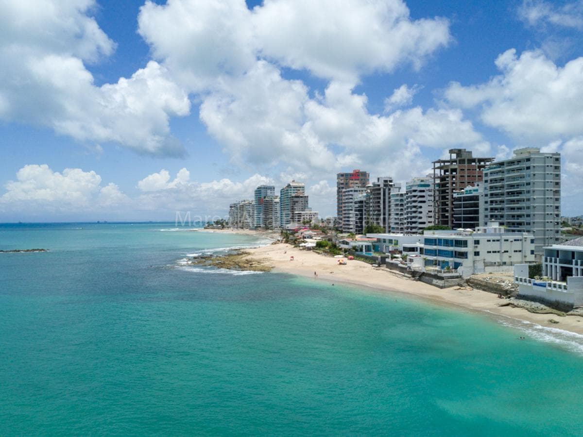 Departamento en Condominio Frente a Playa en San Lorenzo - Salinas — imagen 9