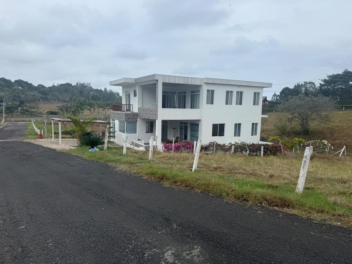 Se Vende Terreno en Urbanización Altos de Olón Joss — imagen 5