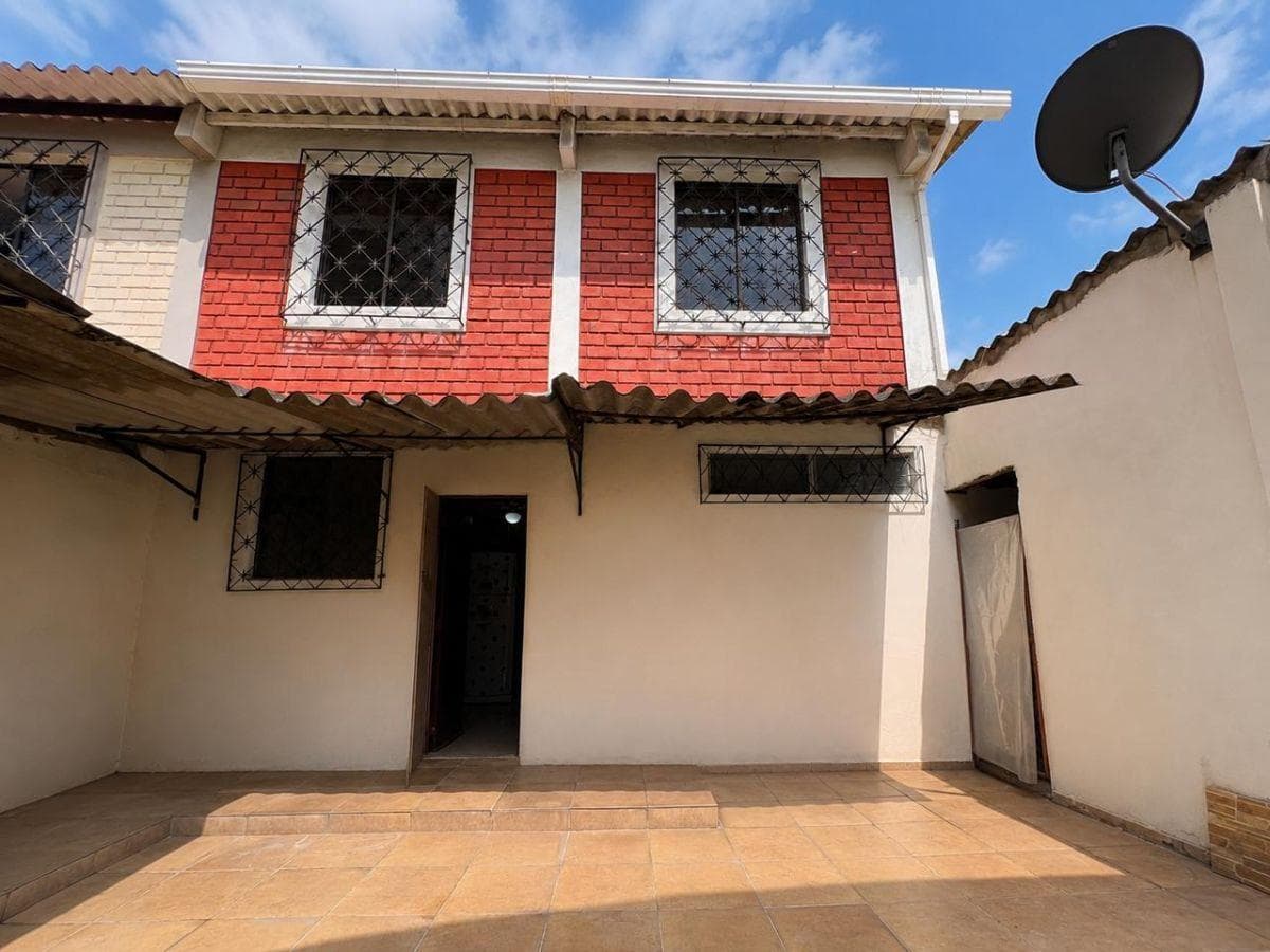 Casa de 140 m² con 3 Dorm. en Venta en Los Sauces, Guayas — imagen 2