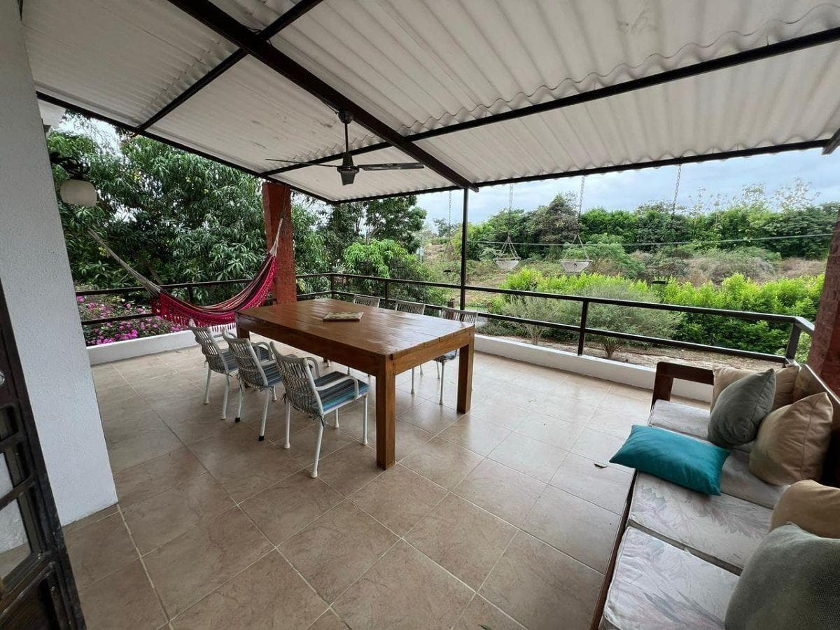 Casa Campestre Amoblada de 306 m² con 4 Habitaciones en Venta en Vía a La Costa, Guayas — imagen 5