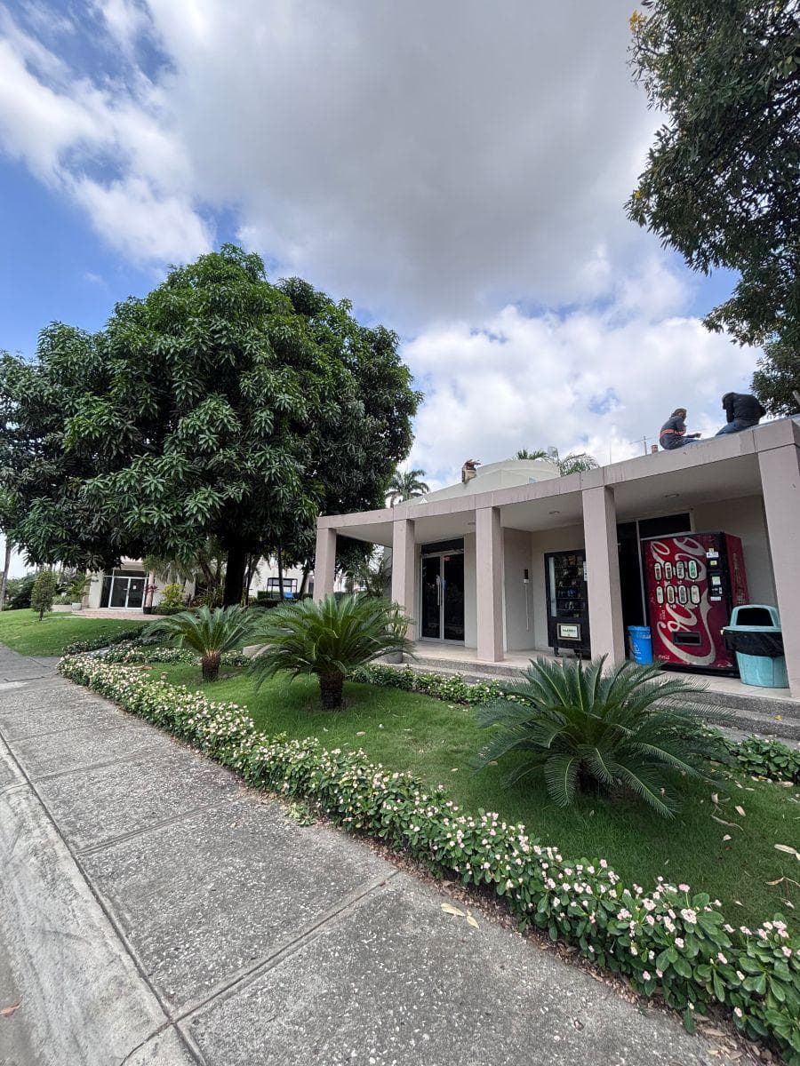 De Oportunidad Terreno en Venta Km. 8.5 Vía Samborondón, Guayas — imagen 3