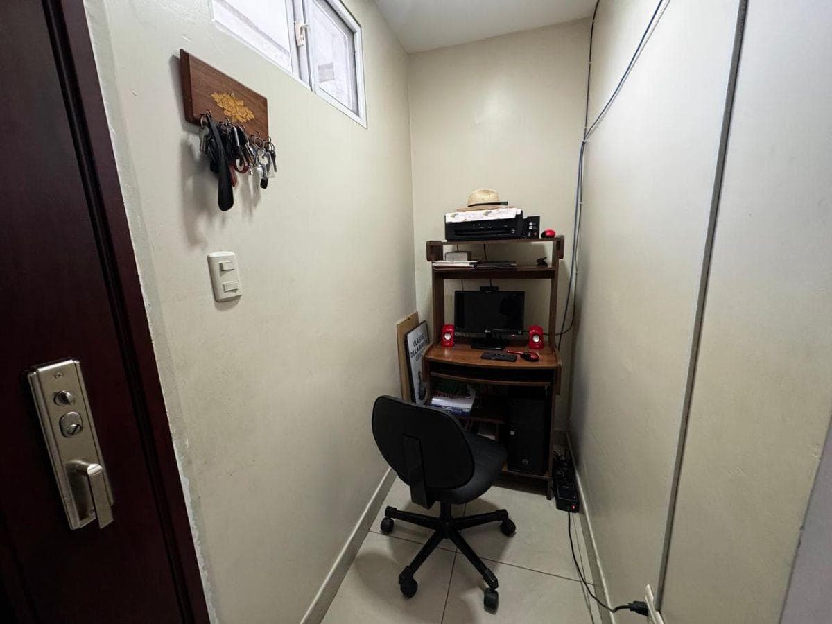 Se Vende Linda Casa Urbanización La Perla Etapa 2 Al Norte de Guayaquil!, Guayas — imagen 6