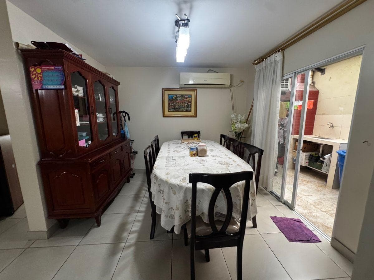 Se Vende Linda Casa Urbanización La Perla Etapa 2 Al Norte de Guayaquil!, Guayas — imagen 5