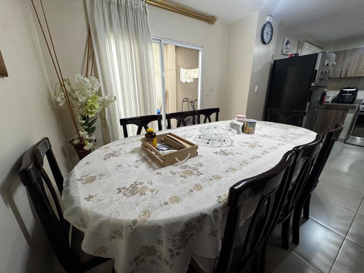 Se Vende Linda Casa Urbanización La Perla Etapa 2 Al Norte de Guayaquil!, Guayas — imagen 4
