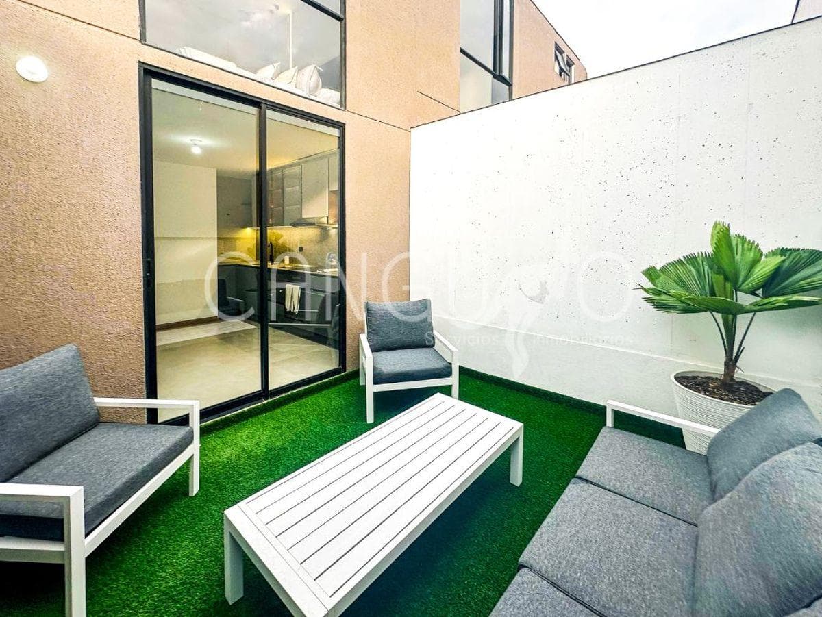 Casa Nueva en Tumbaco con Dormitorio en Planta Baja — imagen 8