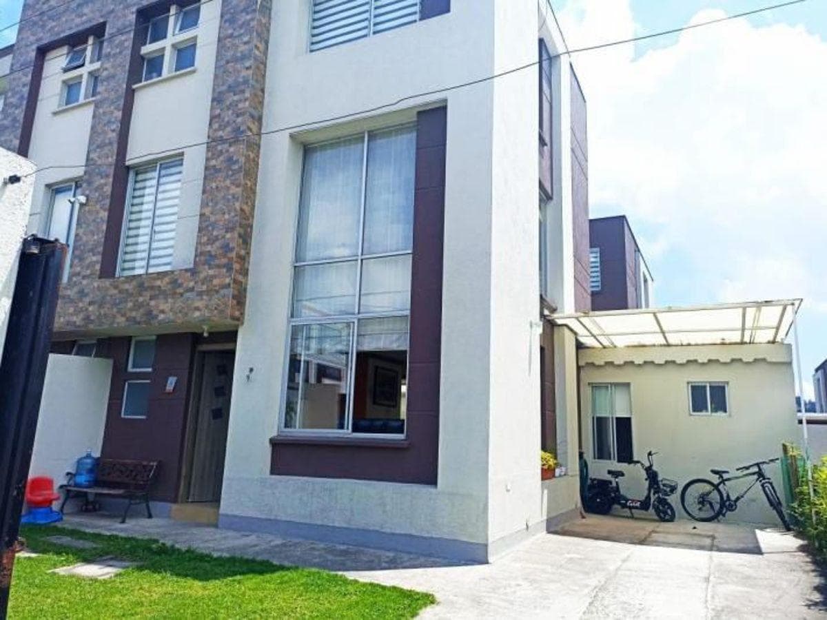 Casa en Venta, La Armenia - Valle de Los Chillos — imagen 8