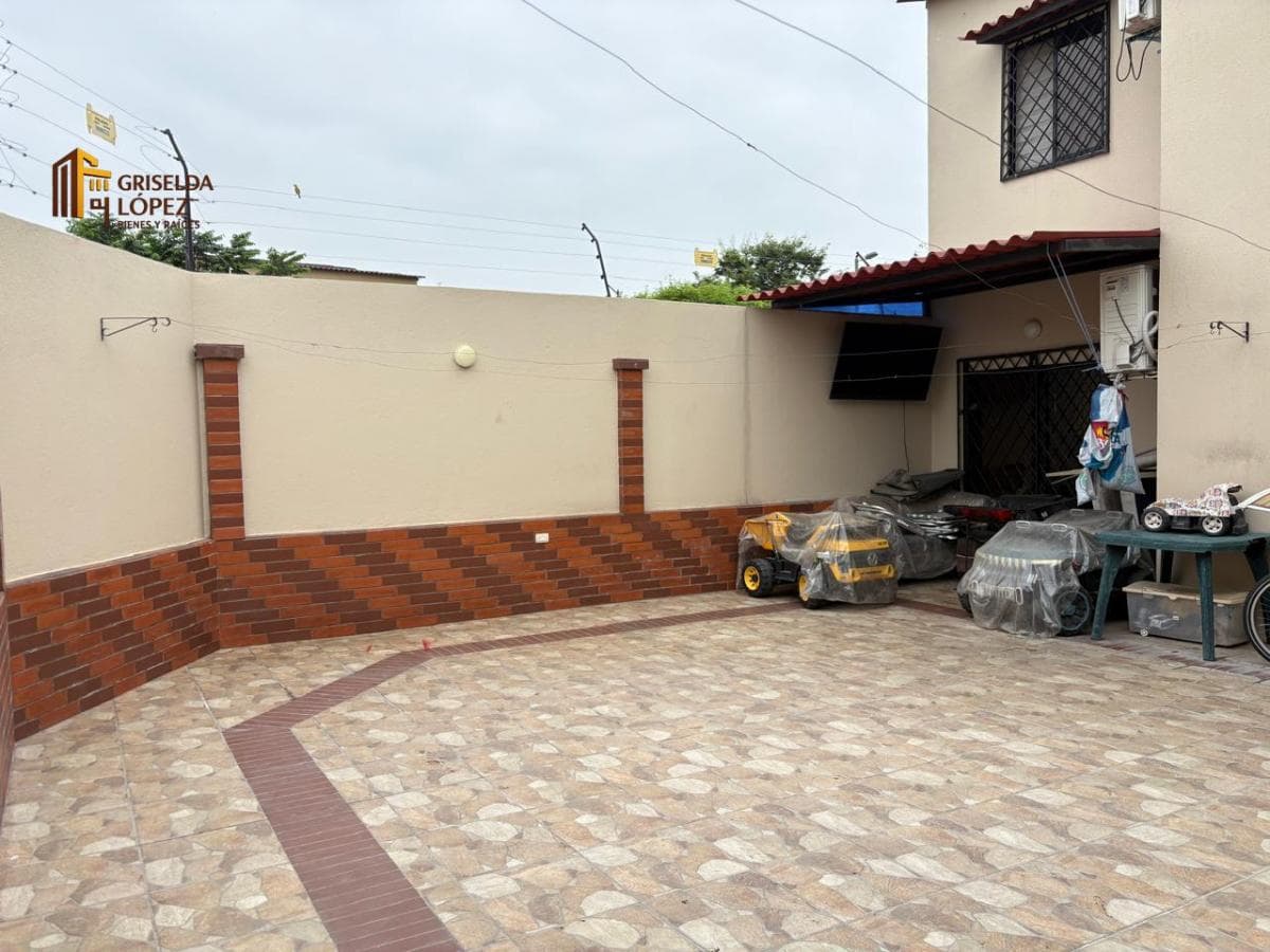 Casa de 160 m² con 3 Habitaciones en Venta Villa Club Etapa Omega, Guayas — imagen 3