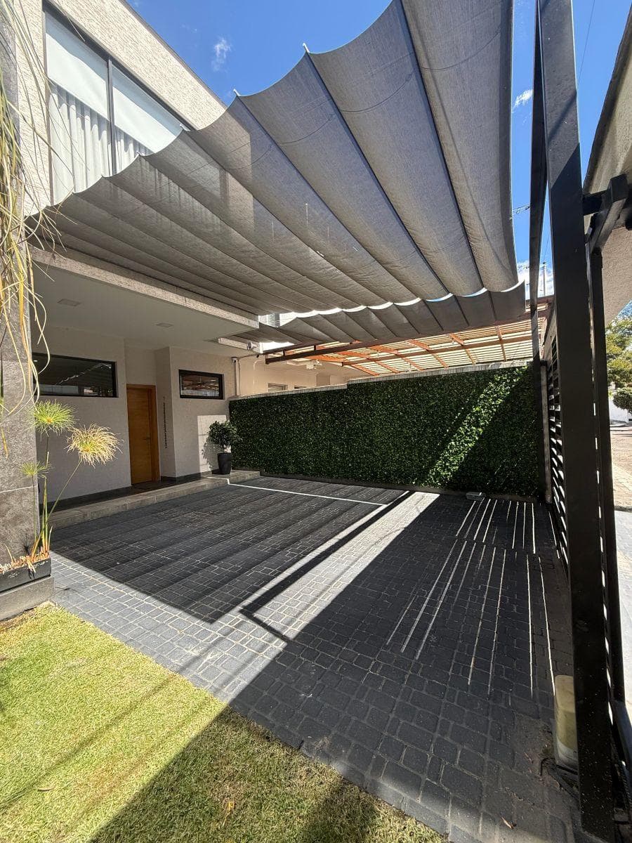 Casa Moderna con 3 Habitaciones y Estudio, Amplia, Excelente Ubicación en Yanazarapata — imagen 8