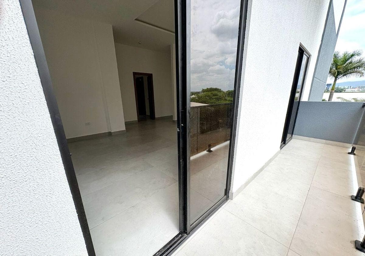 Samborondón, Primeros Kms. Vendo Departamentos de Estreno, 3 Habitaciones, Vista Al Río, Ascensor, Guayas — imagen 7