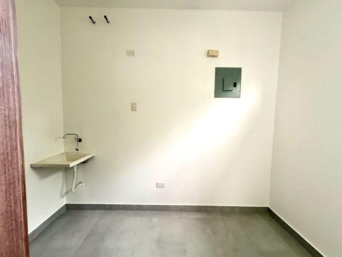 Samborondón, Primeros Kms. Vendo Departamentos de Estreno, 3 Habitaciones, Vista Al Río, Ascensor, Guayas — imagen 5