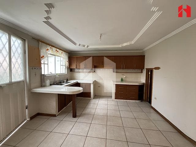 Vendo Hermosa Casa en Cuenca - Sector Totoracocha (Cv3898), Azuay — imagen 6