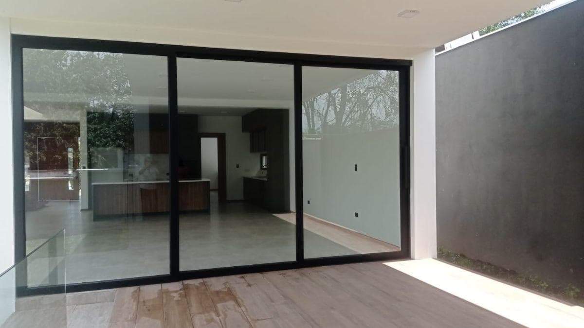 Amplia Casa por Estrenar en Collaqui (Ac) — imagen 4