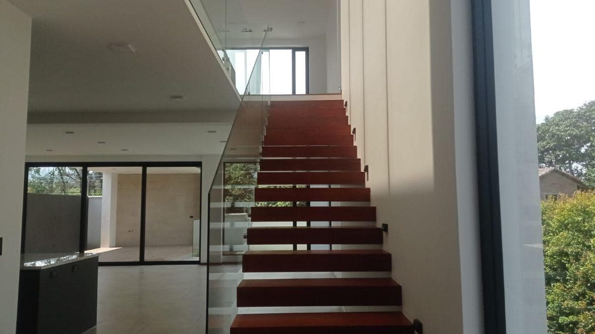 Amplia Casa por Estrenar en Collaqui (Ac) — imagen 3