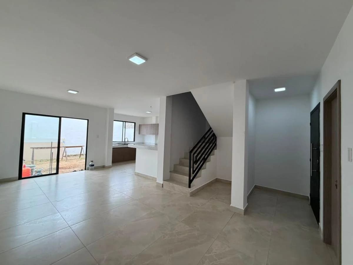 Venta Casa de Estreno Urb. La Joya Etapa Aguamarina 4 Dorm. Guayas — imagen 10