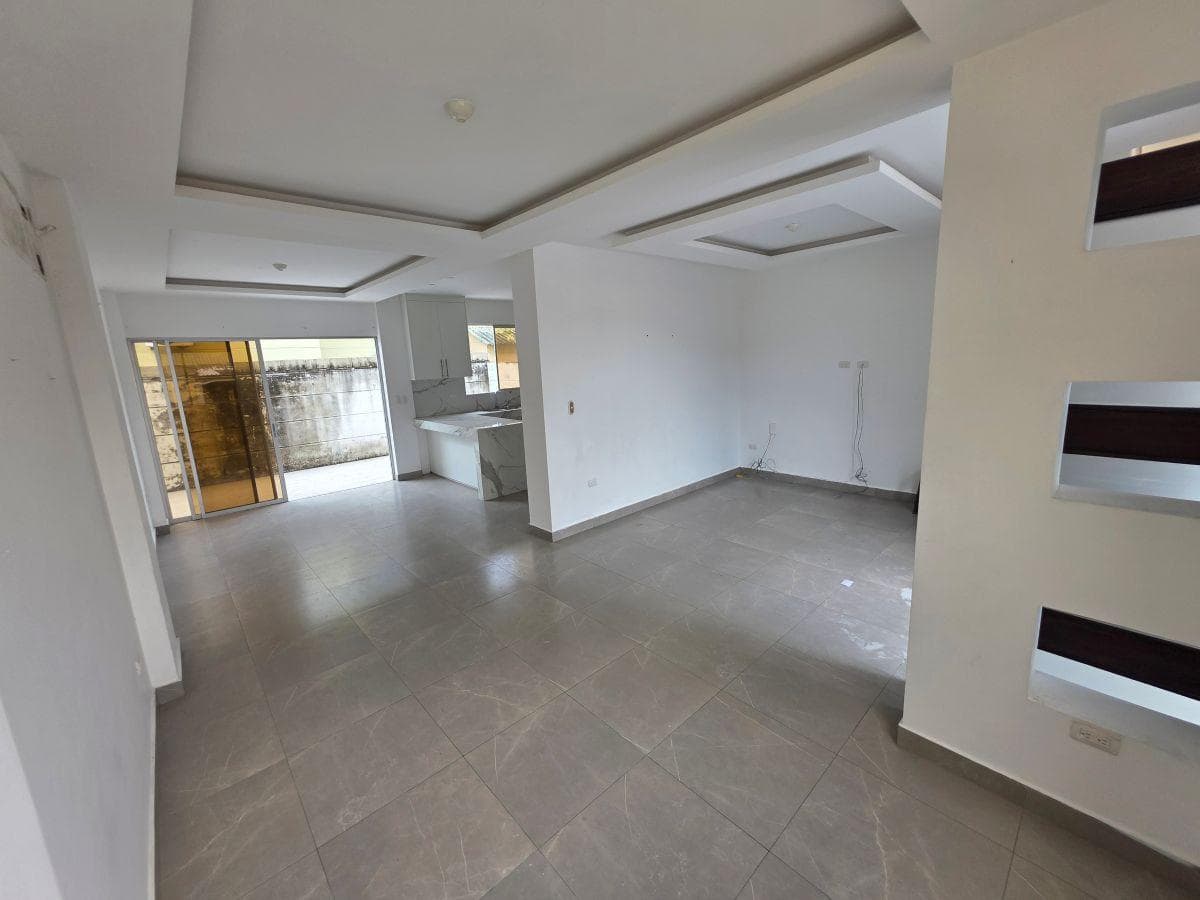 Casa de 3 Dorm. en Venta - La Joya Etapa Turquesa - Sector Aurora Daule, Guayas — imagen 10