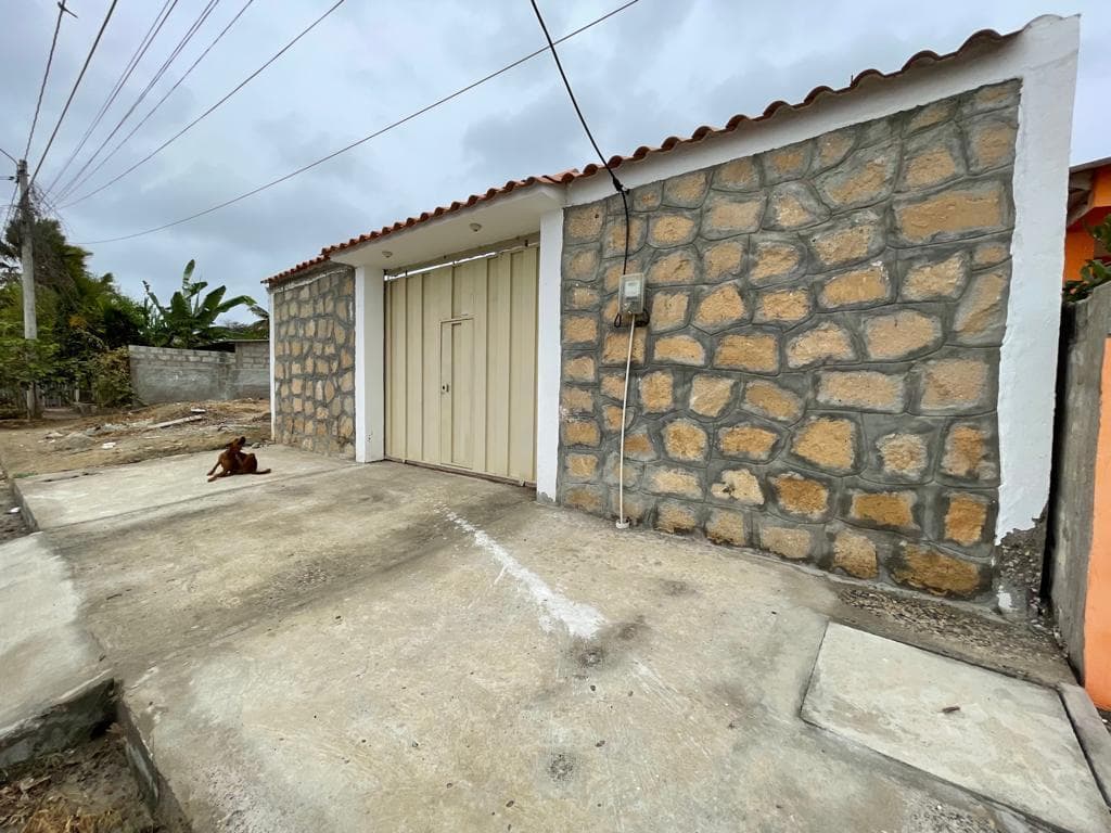 Casa en venta en Salinas, Santa Elena