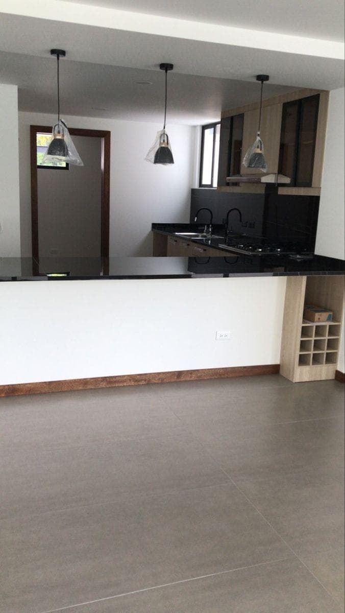 Casa en Venta a Estrenar en Sector Tumbaco Quito Ecuador — imagen 10