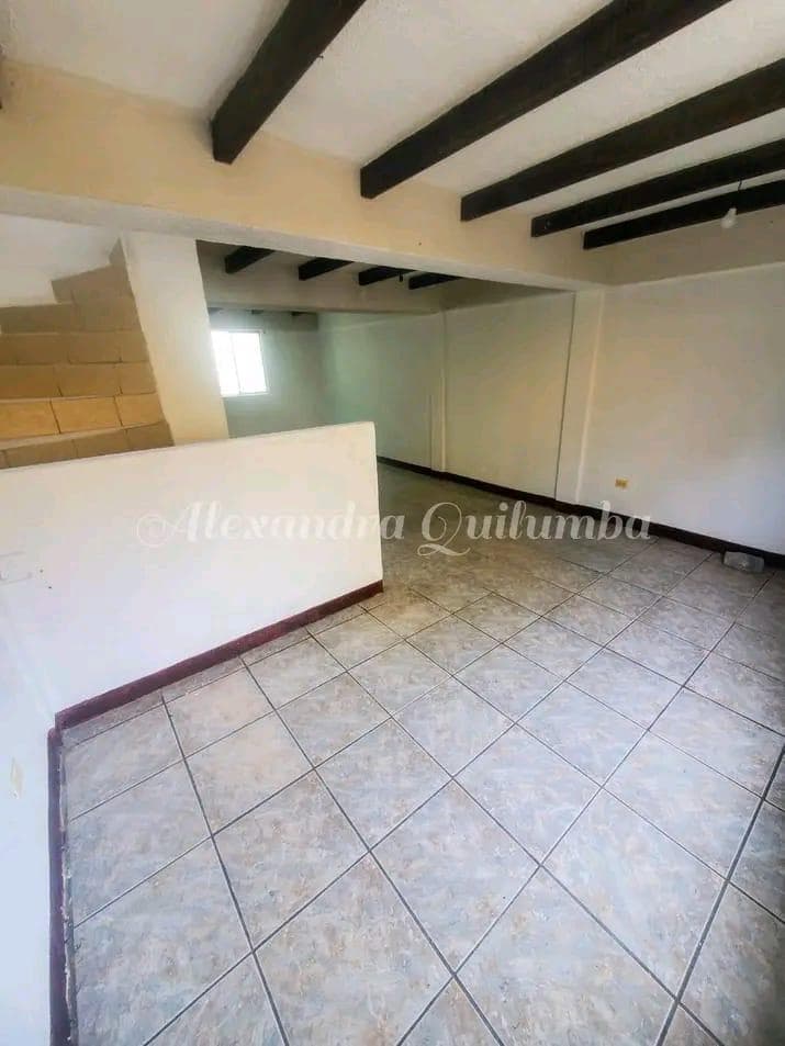 Casa de 3 Habitaciones en Venta Ubicada en Prados de Calderón — imagen 7