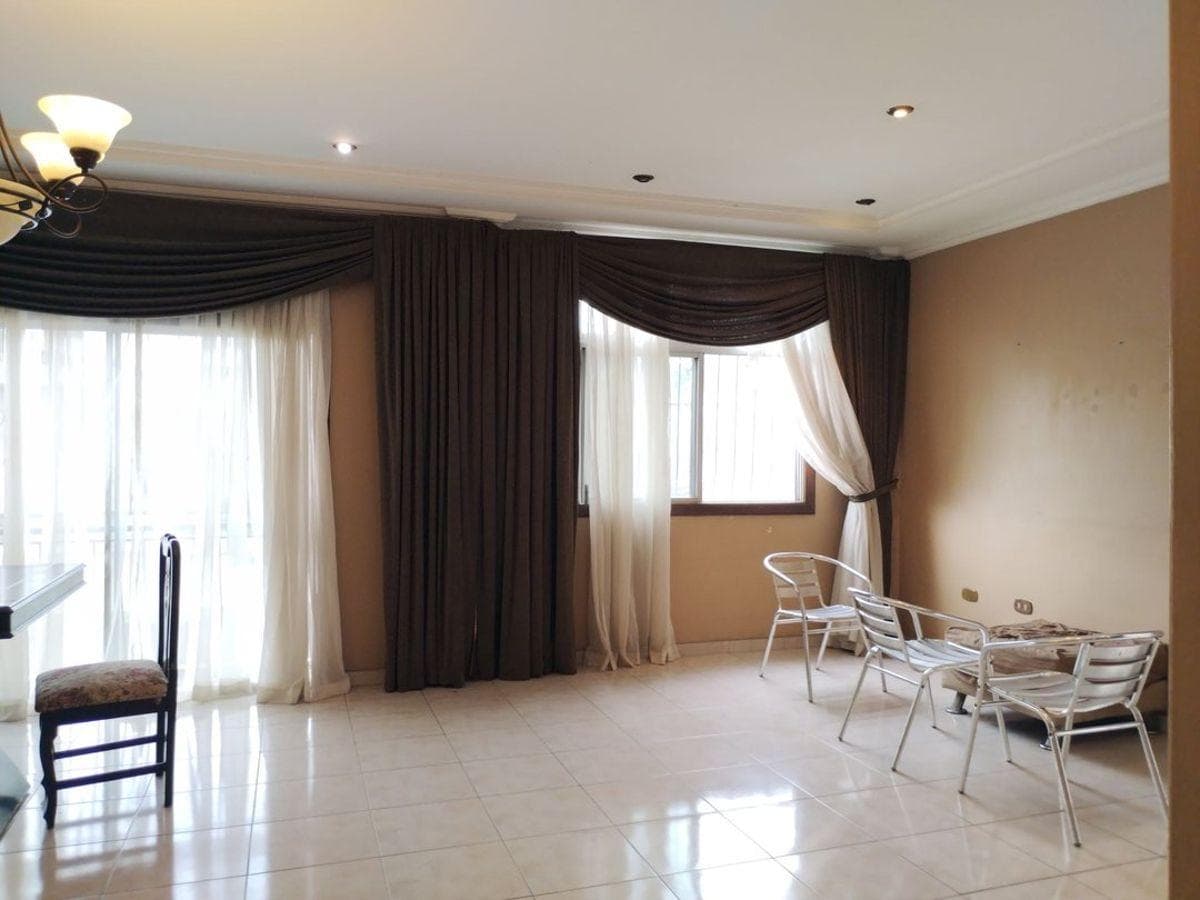 Vendo Casa de Dos Pisos, Dos Dptos. Independientes, Urdesa Central, Norte de Guayaquil - J. Moncada, Guayas — imagen 1