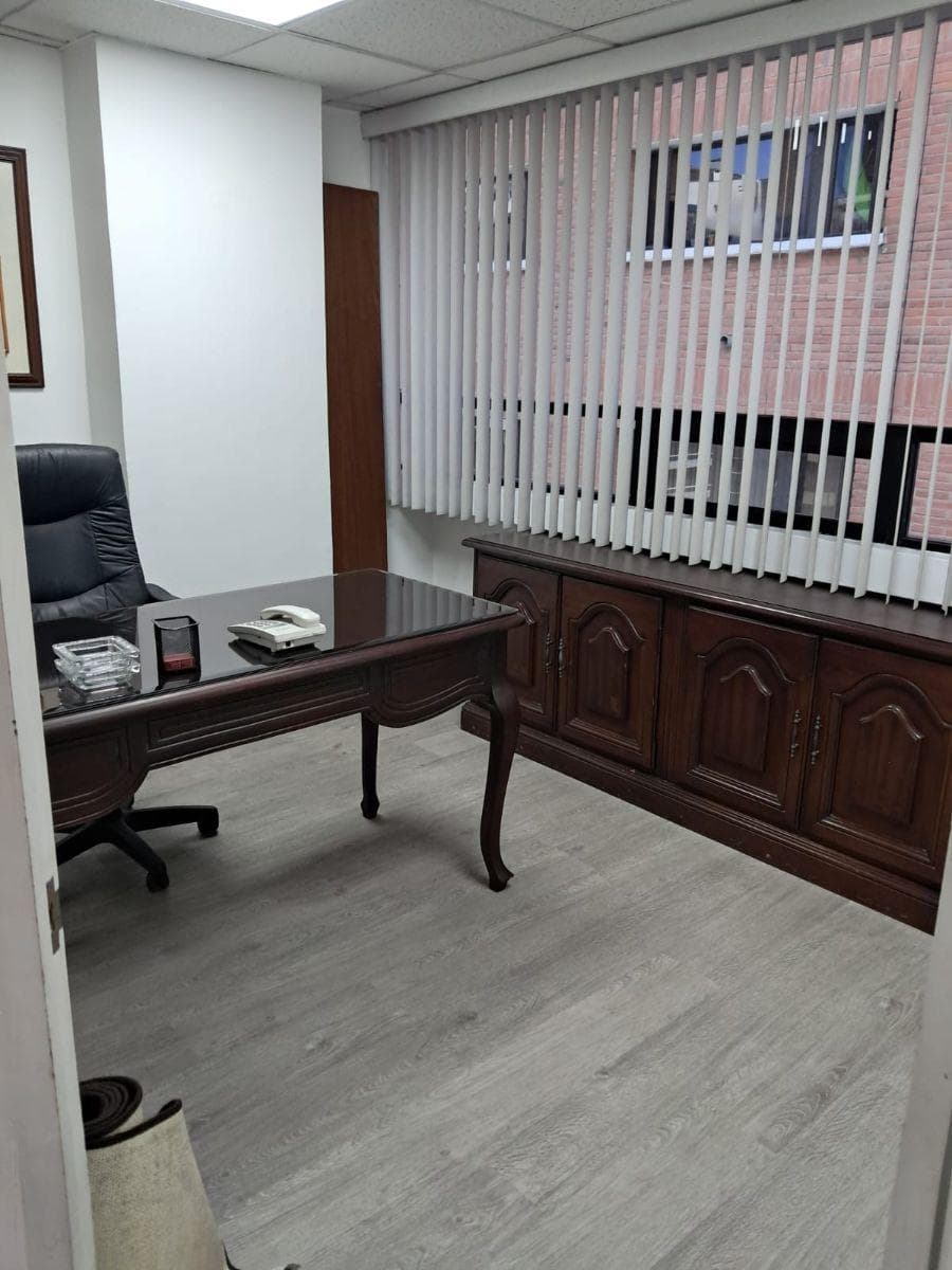 Vendo Oficina República del Salvador 118 m² — imagen 10