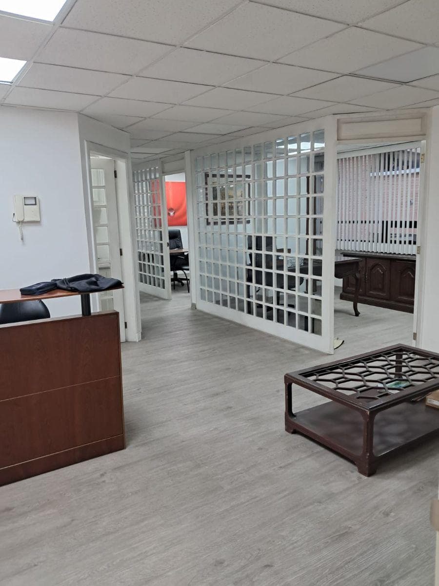 Vendo Oficina República del Salvador 118 m² — imagen 9