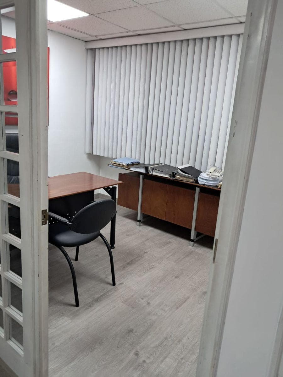 Vendo Oficina República del Salvador 118 m² — imagen 5