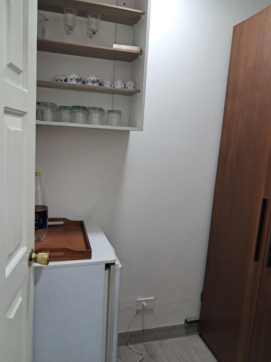 Vendo Oficina República del Salvador 118 m² — imagen 3
