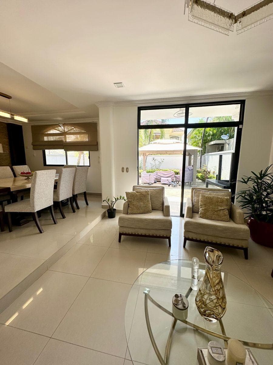 Samborondón Km 7 Vista Sol Casa de Venta, Guayas — imagen 2